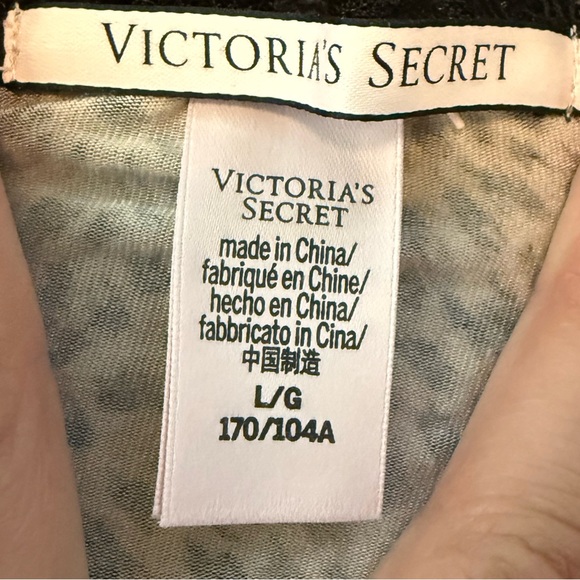 Victoria's Secret Animal Print Chemise with Black Lace NWOT - Picture 8 of 9